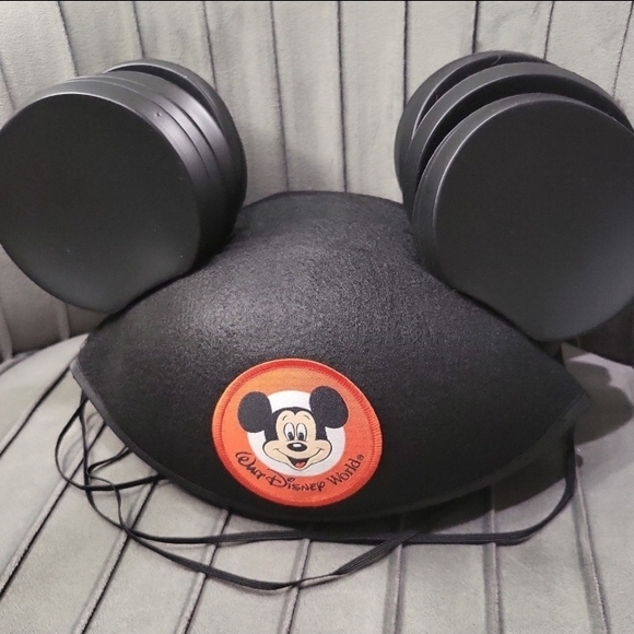 Disney Gray Hat with Orange Mickey Patch - Picture 1 of 3